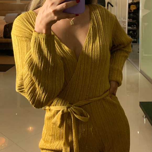 Mango romper💛 - Picture 2 of 4